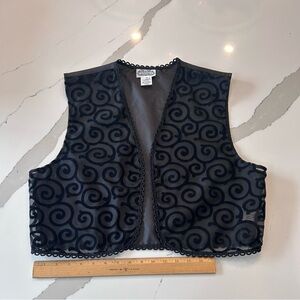 Black Swirl Pattern Vest